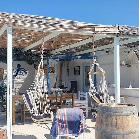 Golden Beach, Little Troll House 3