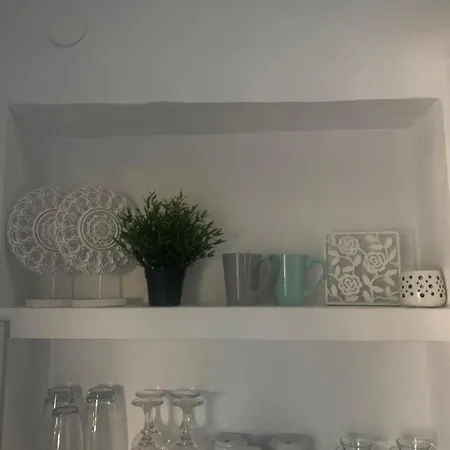 Golden Beach, Little Troll House 3 * Chrisi Akti (Paros)