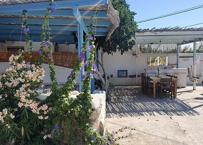 Golden Beach, Little Troll House 3 *